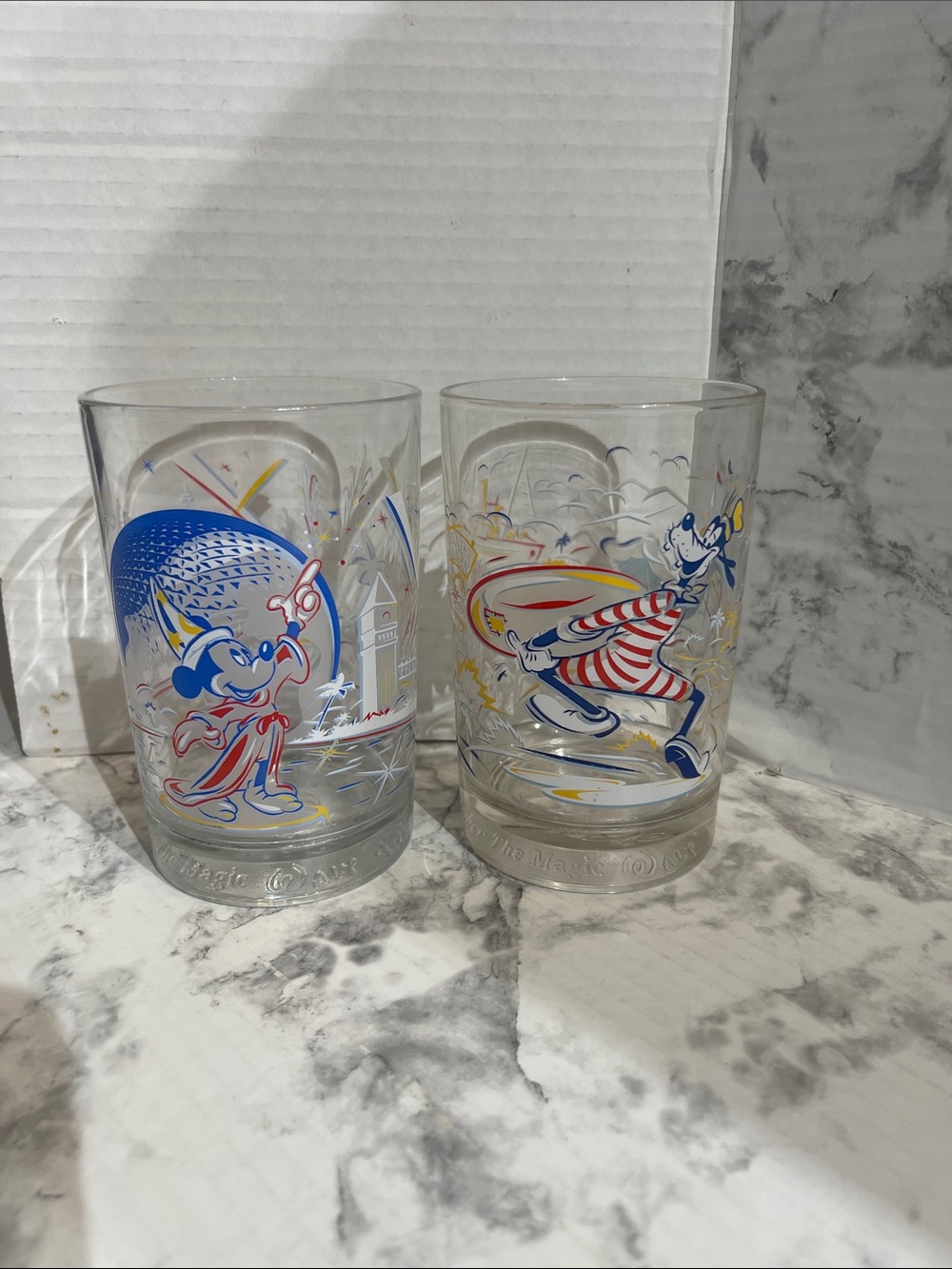Walt Disney World 25th Anniversary Glass Tumblers - Goofy and Mickey Mouse